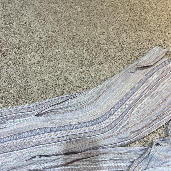 Purple High Waisted Flowy Pants (Size M) - Picture 4 of 4